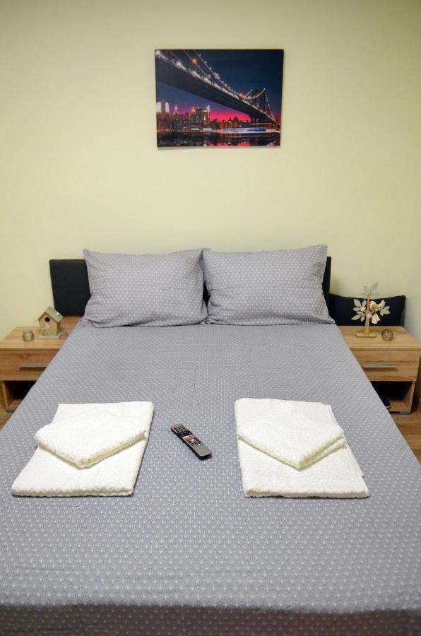 Private Apartment In The City Centre. Oradea Zewnętrze zdjęcie